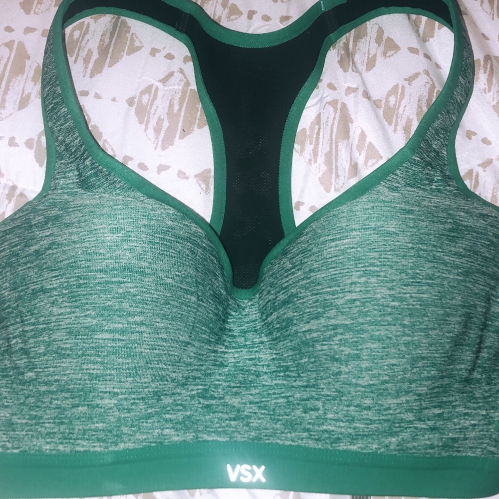 VS Sports Bra
